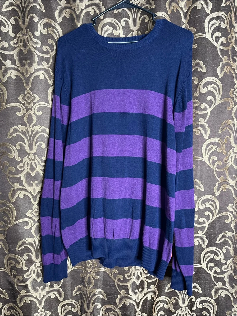 Men's IZOD Navy and Purple Striped Sweater Size XL